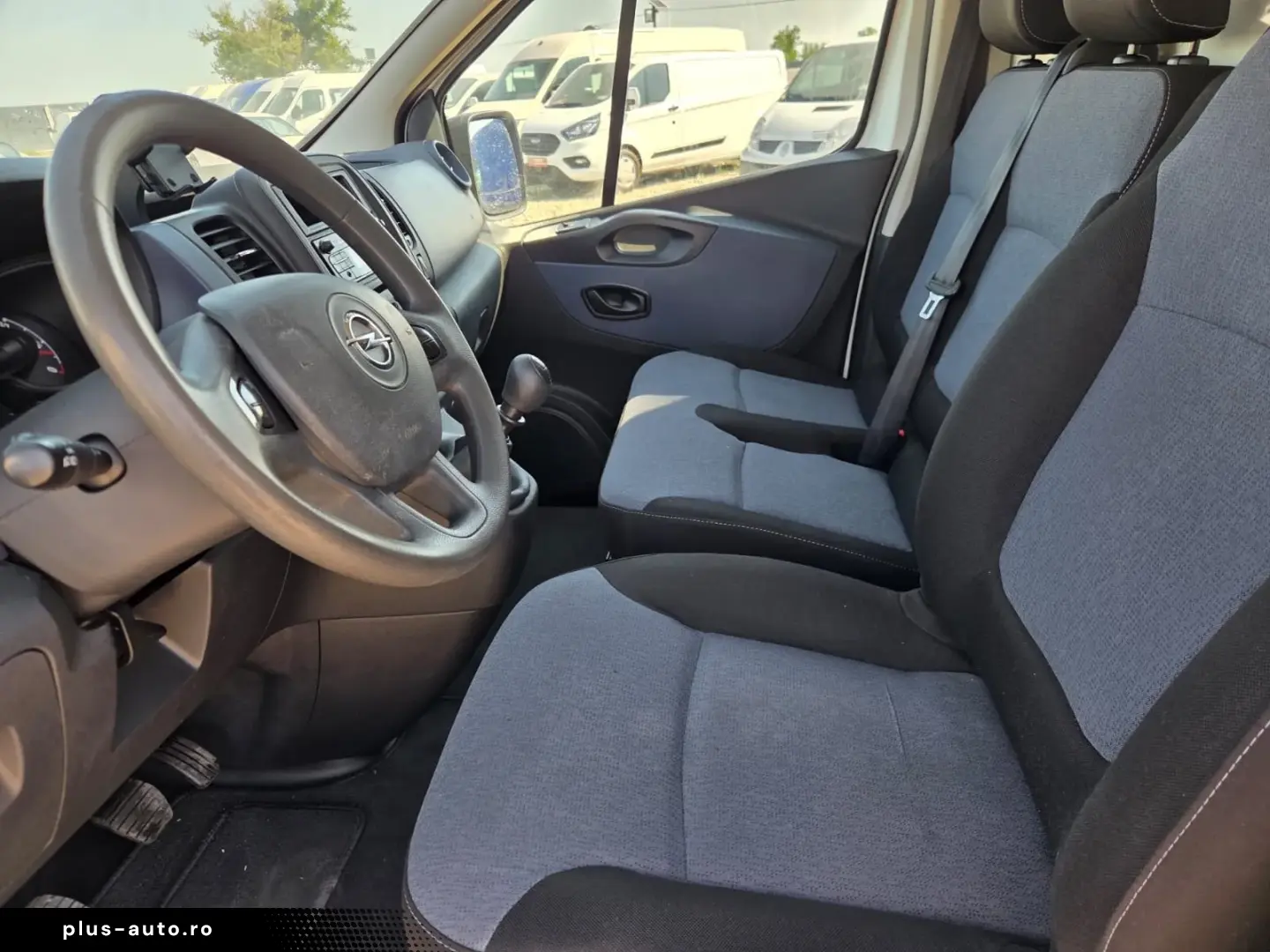 OPEL VIVARO L2H1