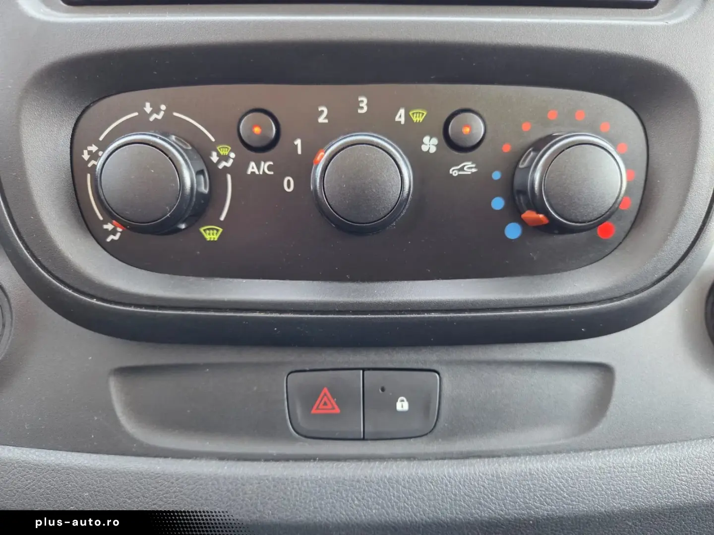 OPEL VIVARO L2H1