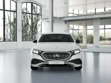 MERCEDES-BENZ E 220 d AMG-Sport Burm Night Distr Amb…