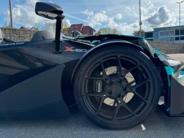 KTM X-BOW R   neuwertig   400PS   Viel Ausstattung