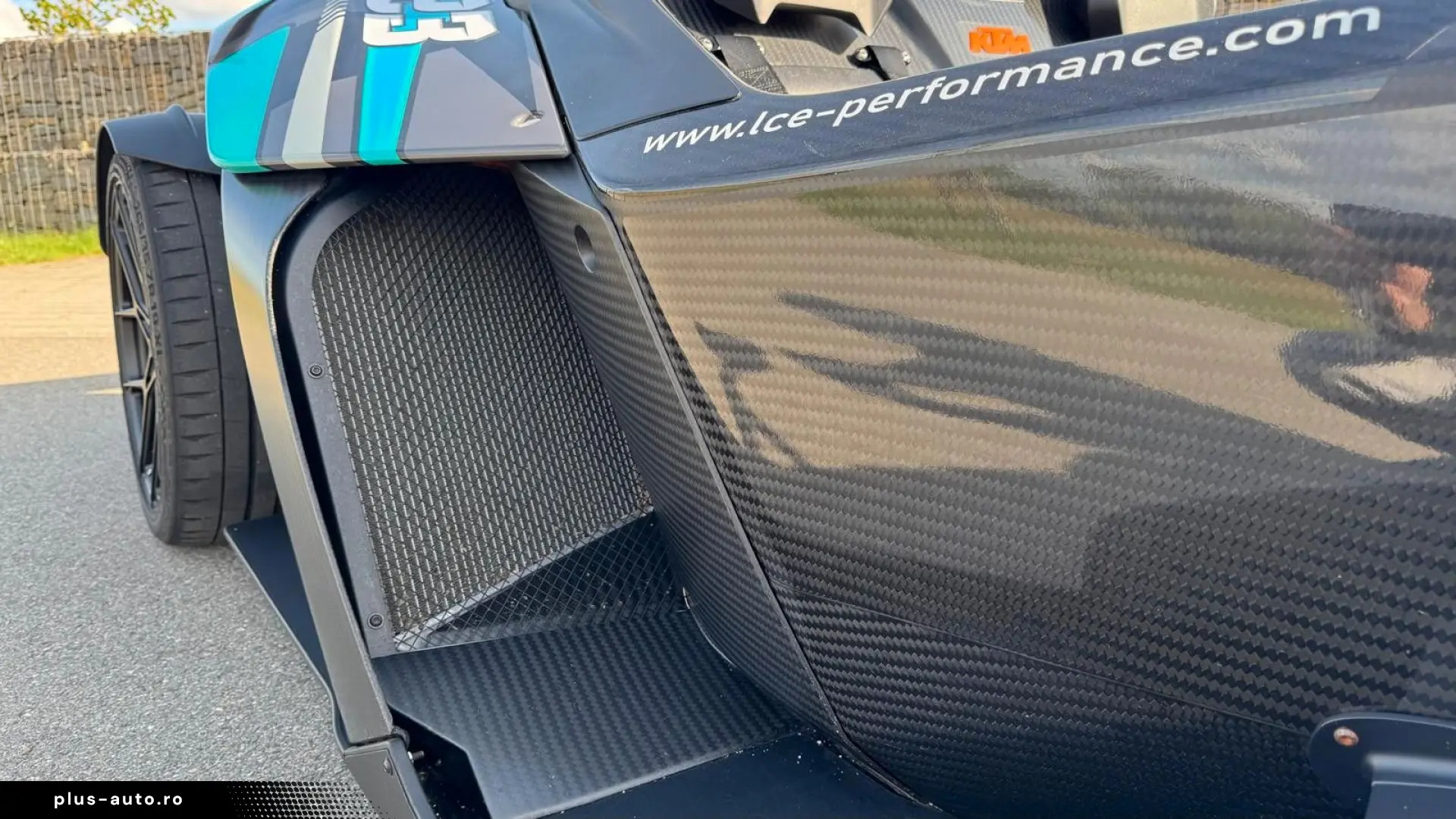 KTM X-BOW R   neuwertig   400PS   Viel Ausstattung