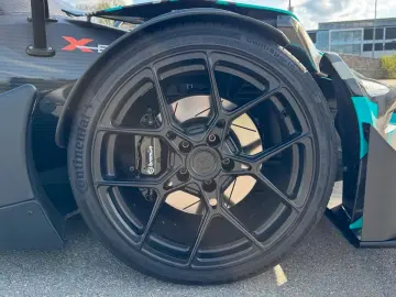 KTM X-BOW R   neuwertig   400PS   Viel Ausstattung