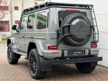 MERCEDES-BENZ Mercedes-AMG G 63 4x4²MANUFAKTUR GRAU …