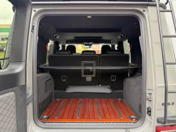 MERCEDES-BENZ Mercedes-AMG G 63 4x4²MANUFAKTUR GRAU …