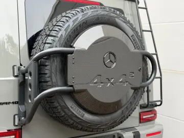 MERCEDES-BENZ Mercedes-AMG G 63 4x4²MANUFAKTUR GRAU …