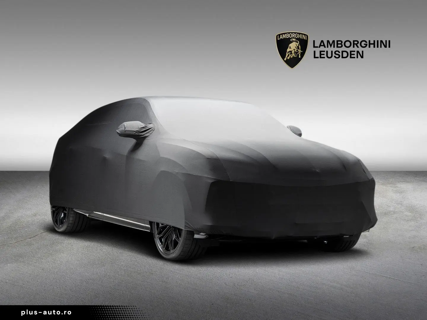 LAMBORGHINI URUS 2024