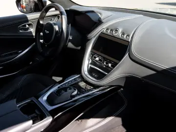 ASTON MARTIN DBX550   Aluminite Silver   Sport Exhau…