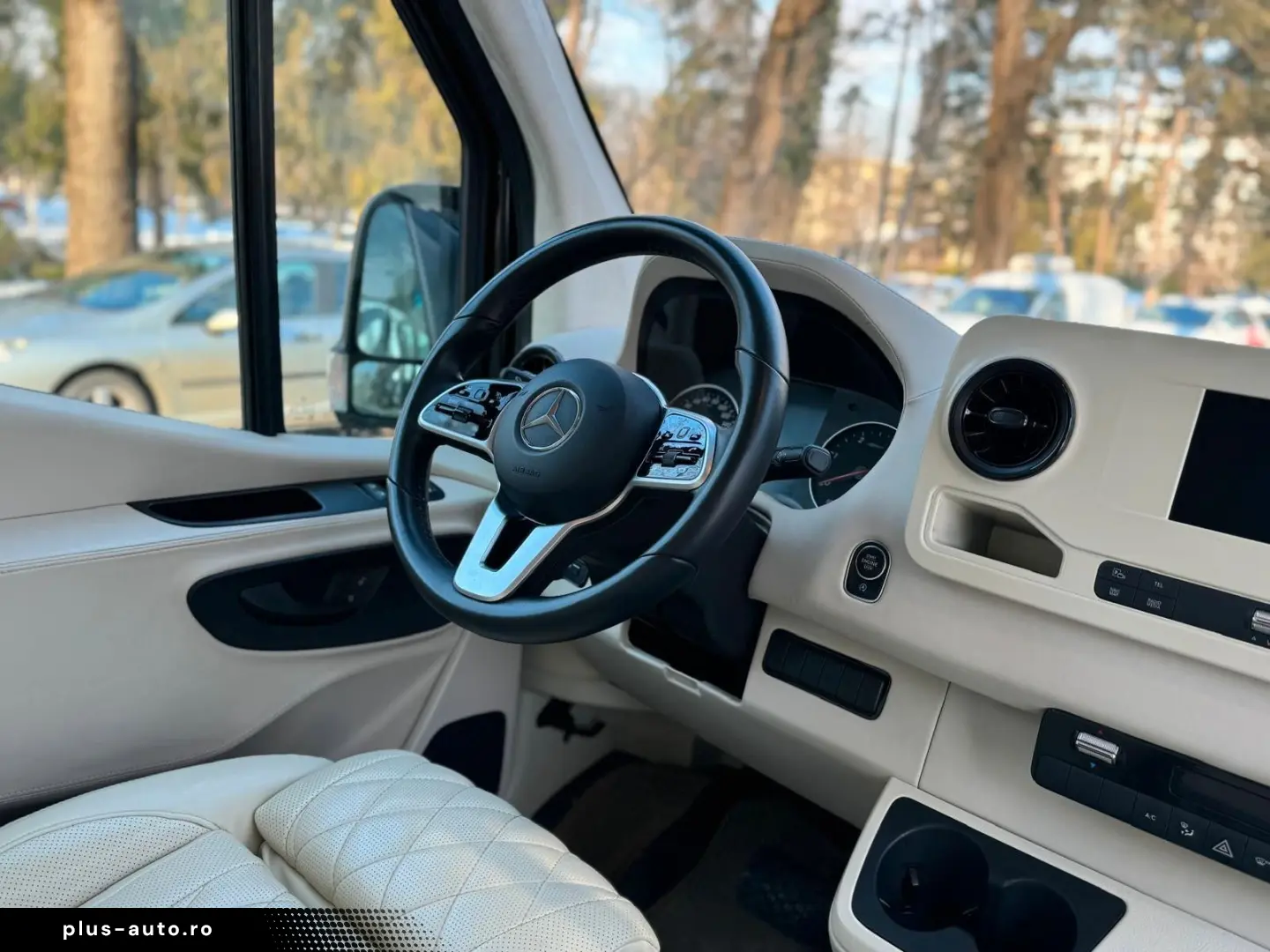 MERCEDES-BENZ 319 CDI  L3   L4 Exclusive VIP 9 Sitzer