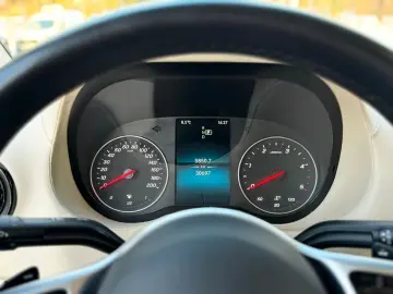 MERCEDES-BENZ 319 CDI  L3   L4 Exclusive VIP 9 Sitzer