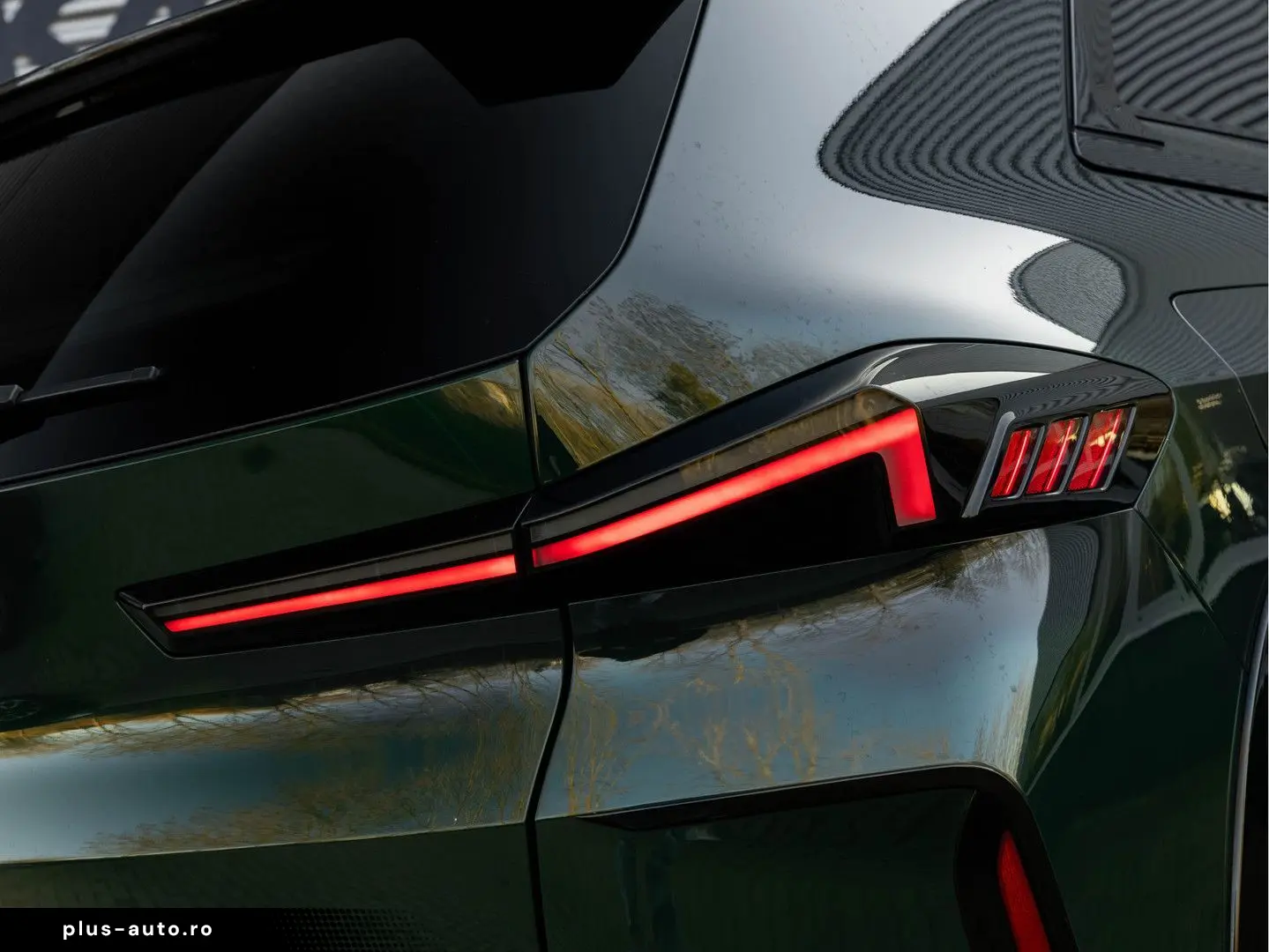 BMW XM PHEV Label Red - Individual ''Briti&hellip;