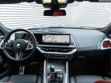 BMW XM PHEV Label Red - Individual ''Briti…