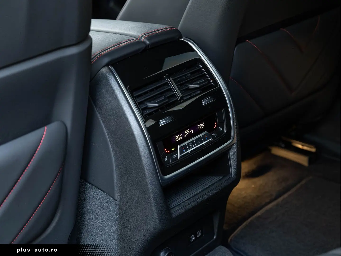 BMW XM PHEV Label Red - Individual ''Briti&hellip;