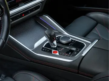 BMW XM PHEV Label Red - Individual ''Briti…