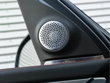 BMW XM PHEV Label Red - Individual ''Briti…