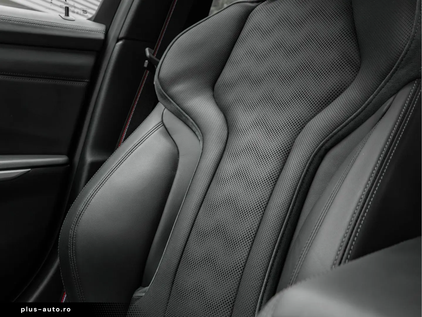 BMW M3 3-serie Touring xDrive - Carbon Brakes - Stoe