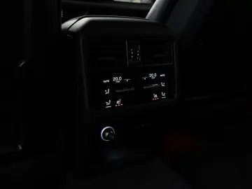 PORSCHE Cayenne Coupe GTS SportDesign MATRIX ACC PANO