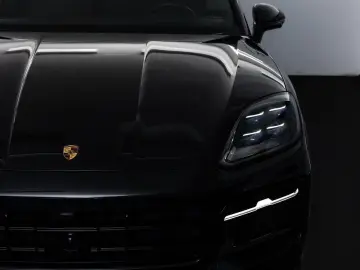 PORSCHE Cayenne Coupe GTS SportDesign MATRIX ACC PANO