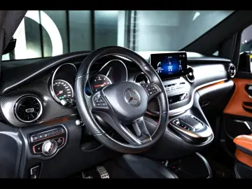 MERCEDES-BENZ V 300 d 4MATIC EXTRALANG AMG-LINE MH V…