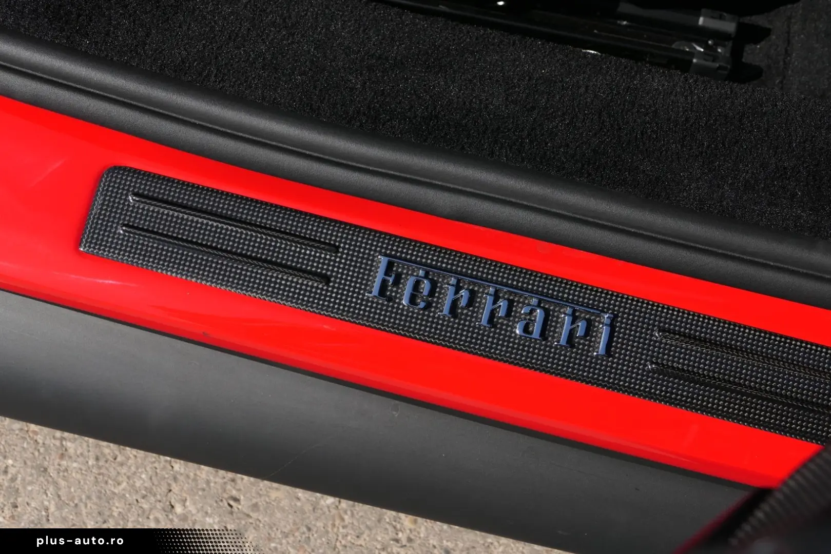 FERRARI 296 GTB -