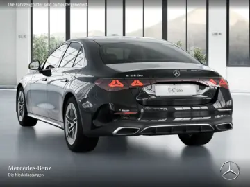MERCEDES-BENZ E 220 d AMG Advanced  PANO DIGI DISTR …