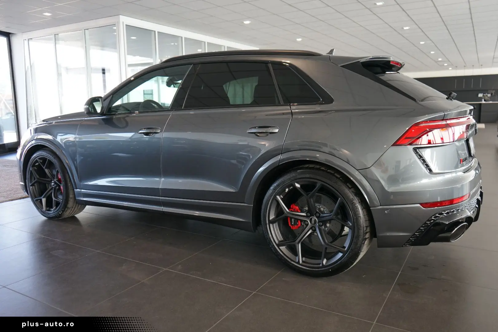 AUDI RSQ8 performance   RS-Dynamik    Pano   305 km h