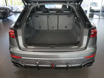 AUDI RSQ8 performance   RS-Dynamik    Pano   305 km h