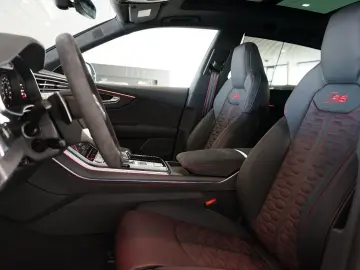 AUDI RSQ8 performance   RS-Dynamik    Pano   305 km h