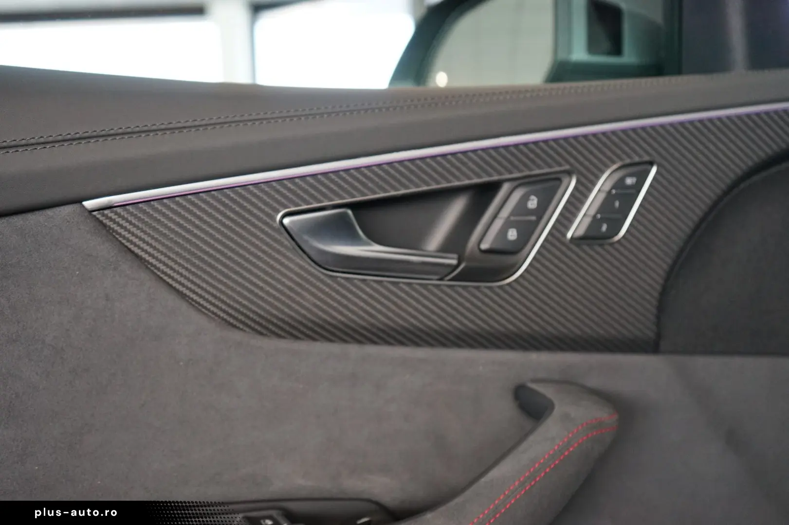 AUDI RSQ8 performance   RS-Dynamik    Pano   305 km h