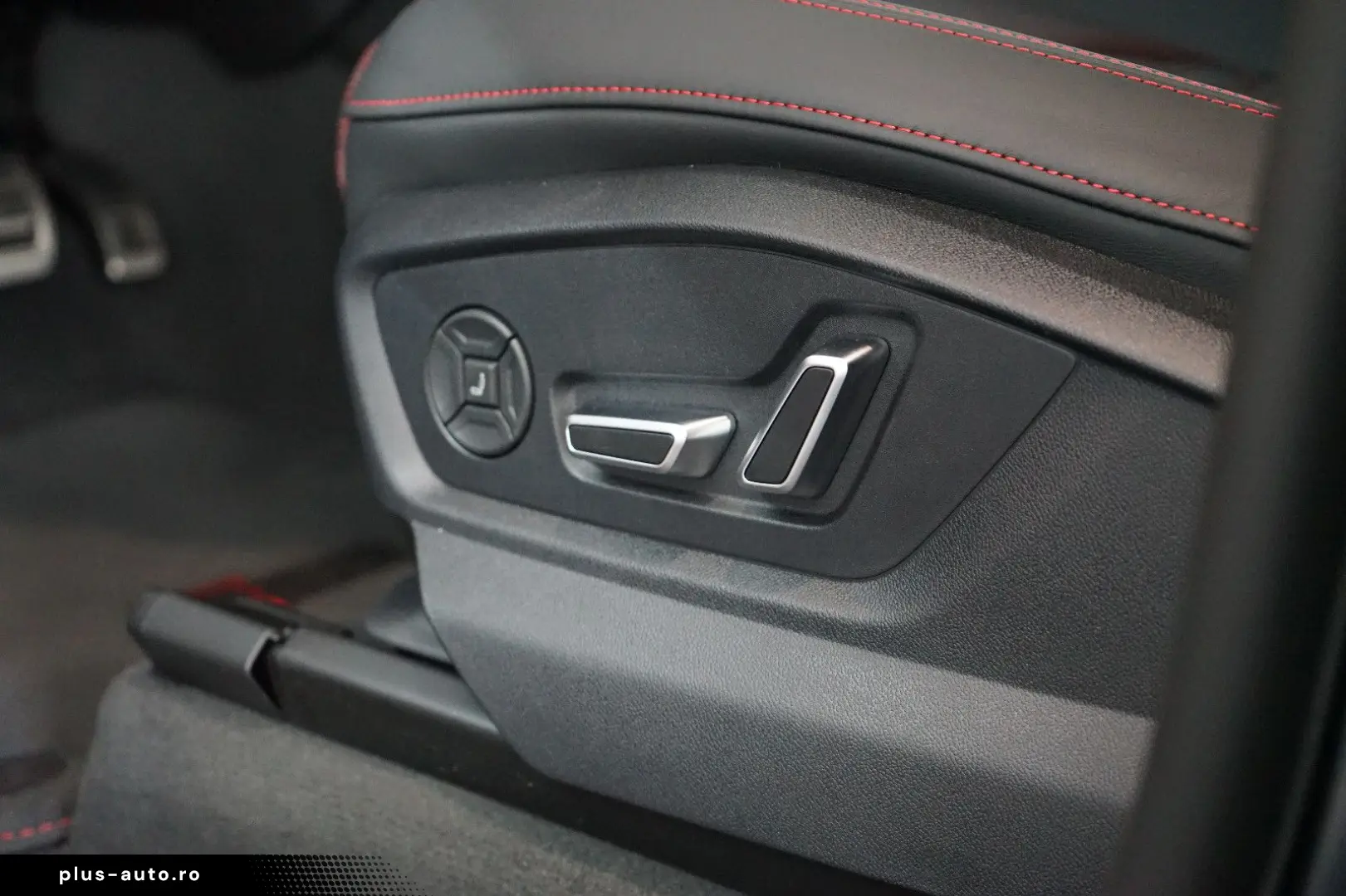 AUDI RSQ8 performance   RS-Dynamik    Pano   305 km h