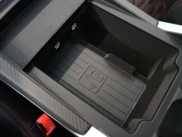 AUDI RSQ8 performance   RS-Dynamik    Pano   305 km h
