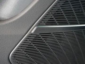 AUDI RSQ8 performance   RS-Dynamik    Pano   305 km h