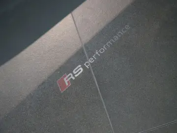 AUDI RSQ8 performance   RS-Dynamik    Pano   305 km h