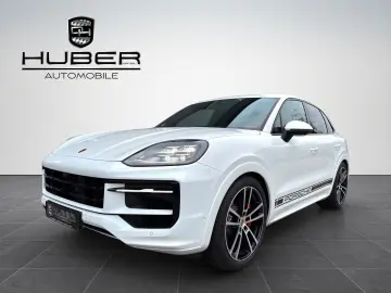 PORSCHE Cayenne GTS 18-WEGE PANO AHK STHZG HA-LENK INNO