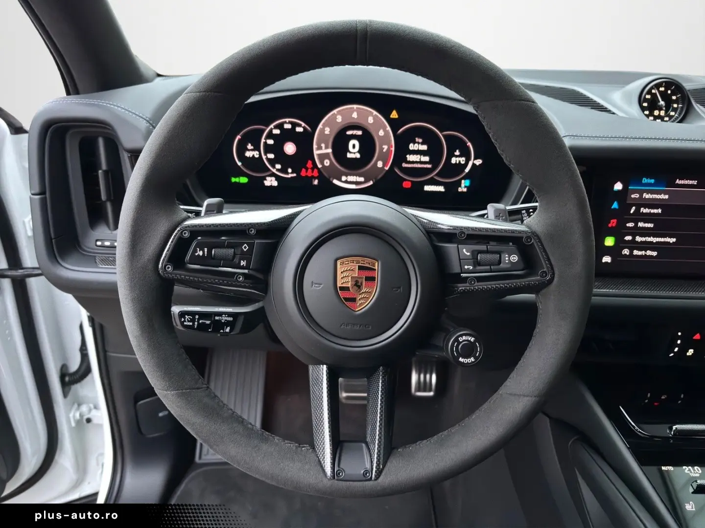 PORSCHE Cayenne GTS 18-WEGE PANO AHK STHZG HA-LENK INNO