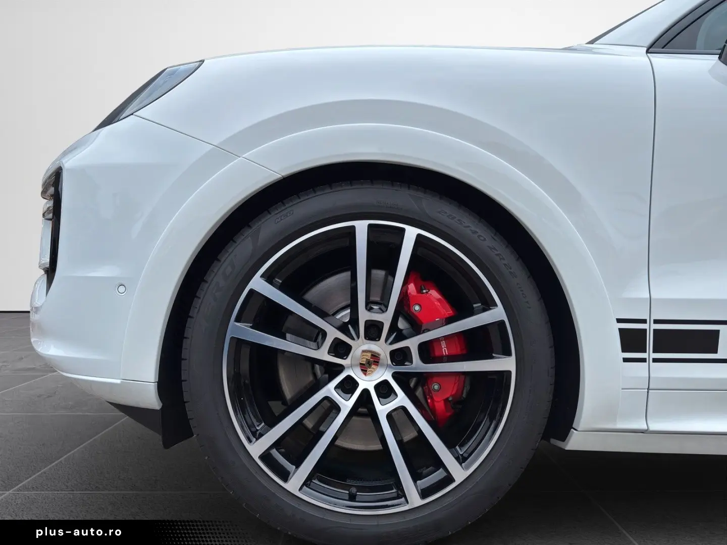 PORSCHE Cayenne GTS 18-WEGE PANO AHK STHZG HA-LENK INNO