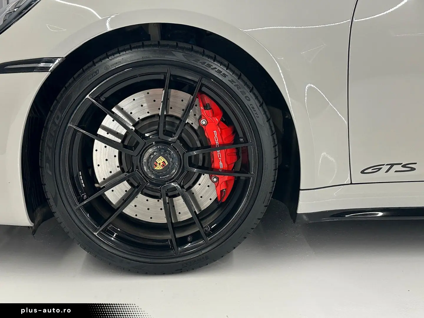 PORSCHE 992 Targa 4 GTS  Full options