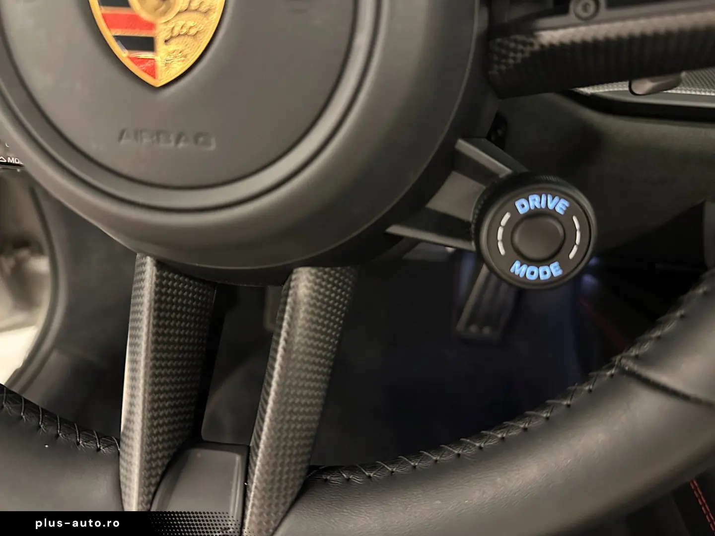 PORSCHE 992 Targa 4 GTS  Full options