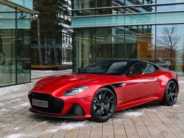 ASTON MARTIN DBS 5.2 V12