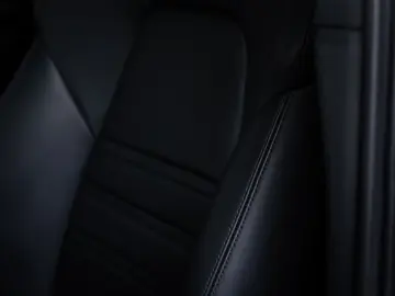 PORSCHE Cayenne Coupe E-Hybrid ACC PANO LUFT BOSE 360