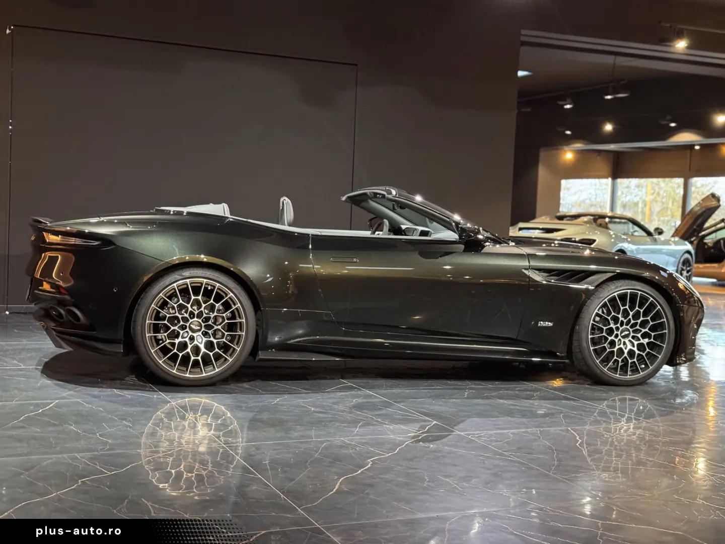 ASTON MARTIN DBS 770 Ultimate Volante 1of199 Dt. Auto u-frei