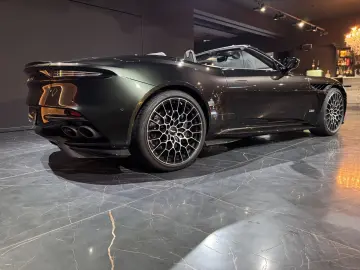 ASTON MARTIN DBS 770 Ultimate Volante 1of199 Dt. Auto u-frei