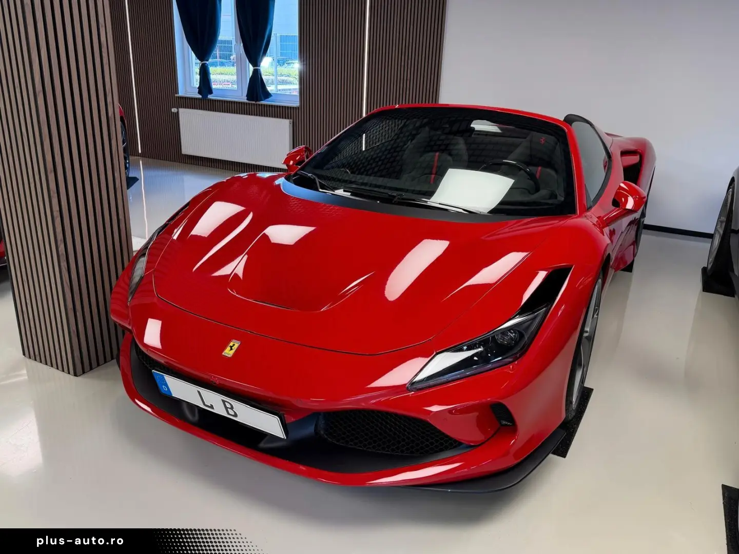 FERRARI F8 Spider DCT