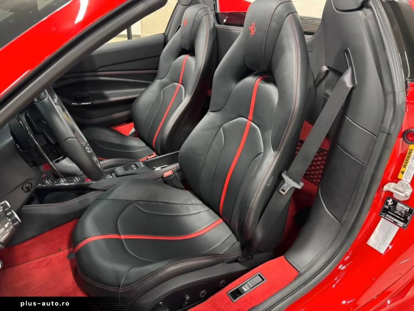 FERRARI F8 Spider DCT