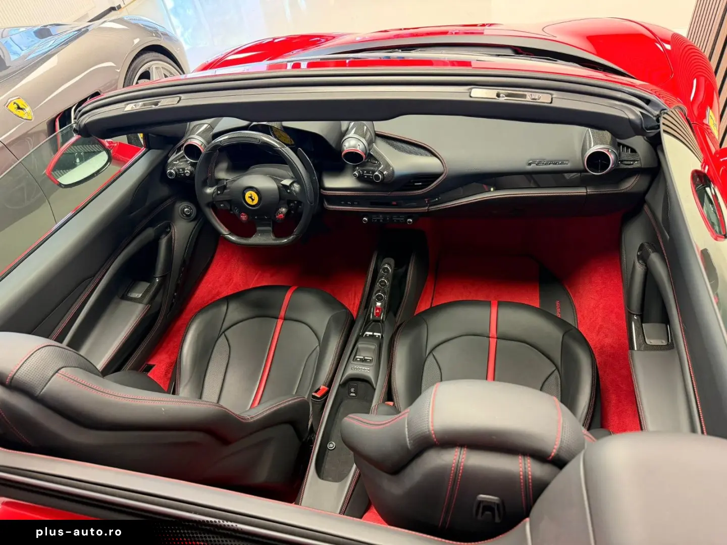 FERRARI F8 Spider DCT