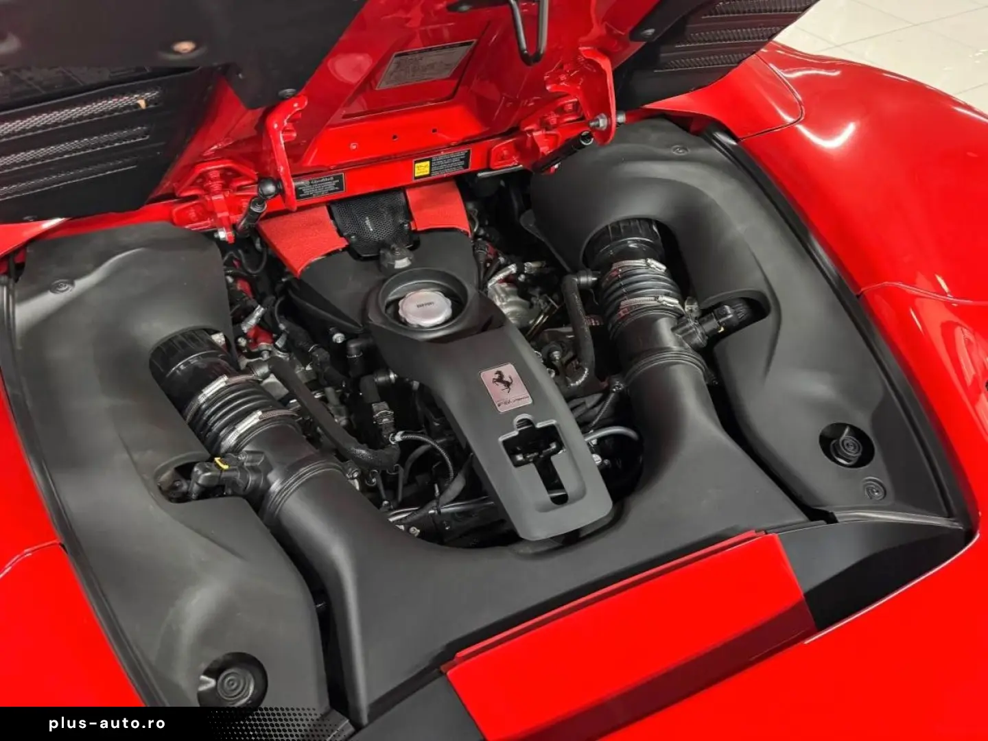 FERRARI F8 Spider DCT