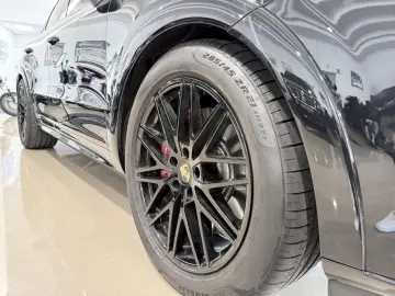 PORSCHE Cayenne Coupe S BURMESTER HEAD UP MEMORY Klima