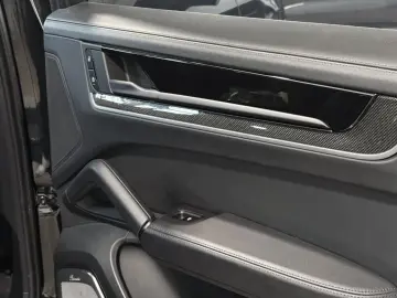 PORSCHE Cayenne Coupe S BURMESTER HEAD UP MEMORY Klima