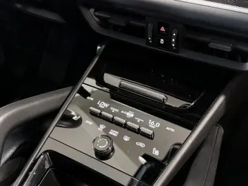 PORSCHE Cayenne Coupe S BURMESTER HEAD UP MEMORY Klima