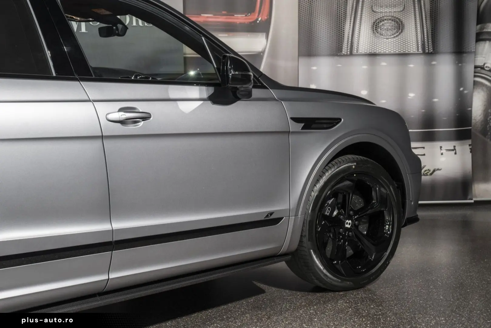 BENTLEY Bentayga 2022 — imagine 8
