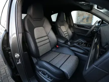 PORSCHE Cayenne Coupe LEICHTBAU SPORTPAKET-ACC-LUFT-22GT